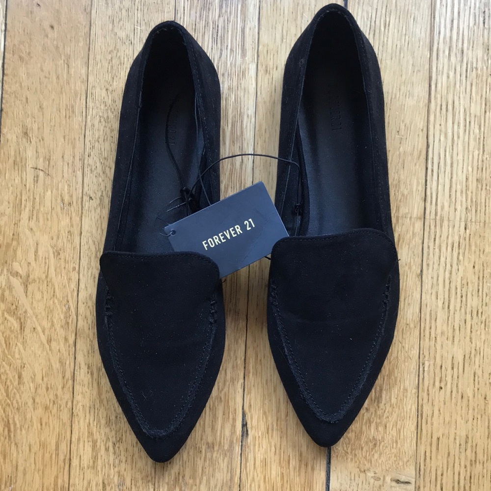 NWT black flats
